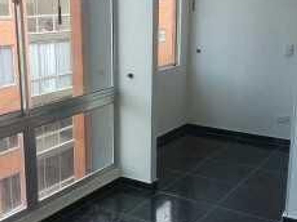 Apartamento de 2 alcobas en venta en El Ensueño, Bogotá, 49 m² · foto 5 de 7