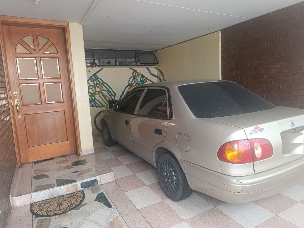Casa de 4 alcobas en venta en Campin Occidental, Bogotá, 206 m² · foto 4 de 20