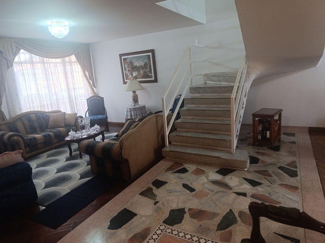 Casa de 4 alcobas en venta en Campin Occidental, Bogotá, 206 m² · foto 7 de 20