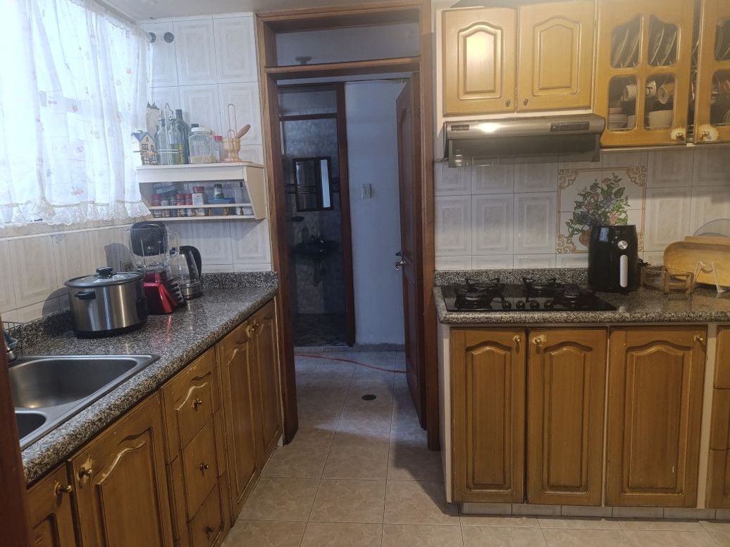 Casa de 4 alcobas en venta en Campin Occidental, Bogotá, 206 m² · foto 9 de 20