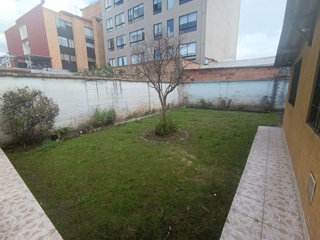 Casa de 4 alcobas en venta en Campin Occidental, Bogotá, 206 m² · foto 15 de 20