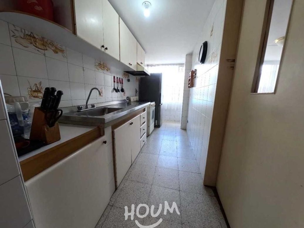 Apartamento de 2 alcobas en venta en Quinta Paredes, Bogotá, 81 m² · foto 5 de 10
