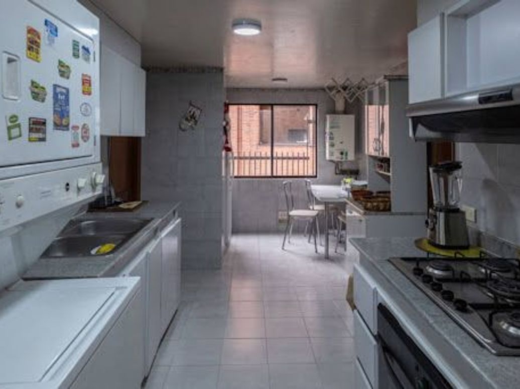 Apartamento de 3 alcobas en venta en Chicó Norte, Bogotá, 184 m² · foto 14 de 20