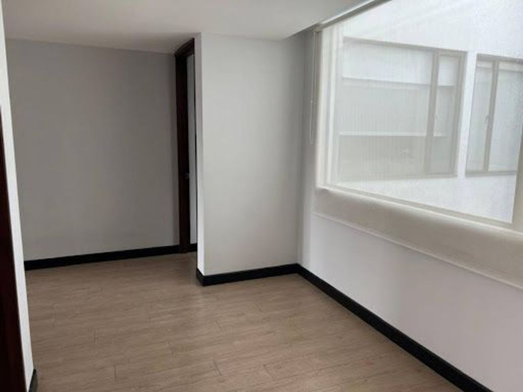 Apartamento de 3 alcobas en venta en Santa Paula, Bogotá, 125 m² · foto 6 de 20