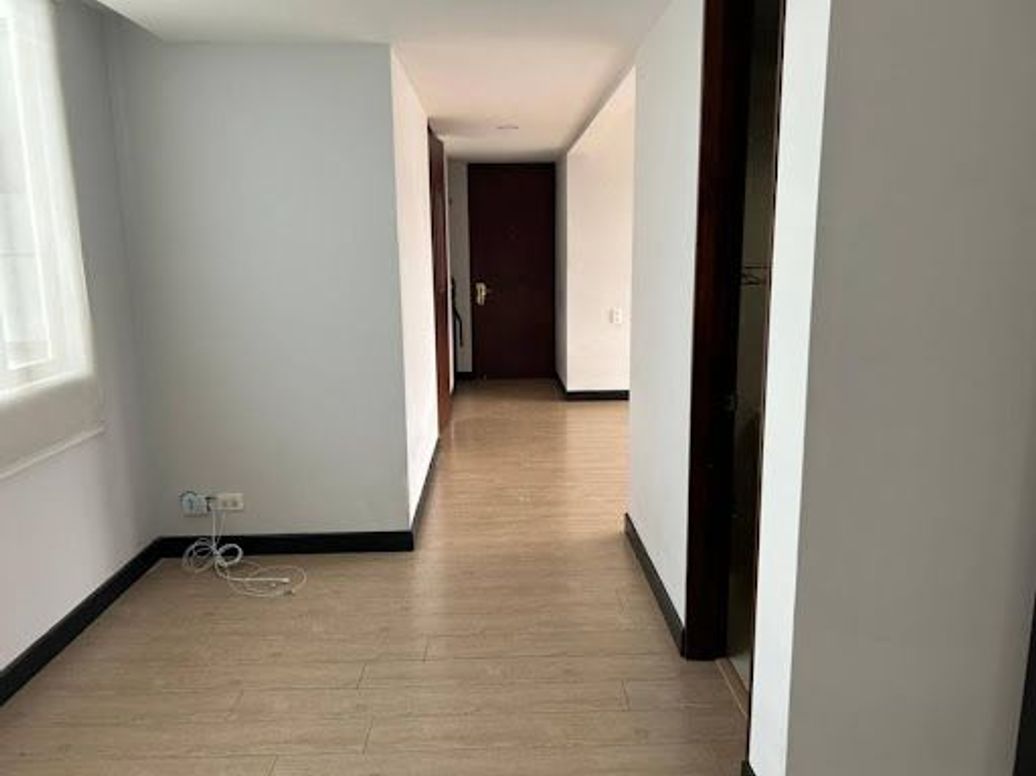 Apartamento de 3 alcobas en venta en Santa Paula, Bogotá, 125 m² · foto 13 de 20