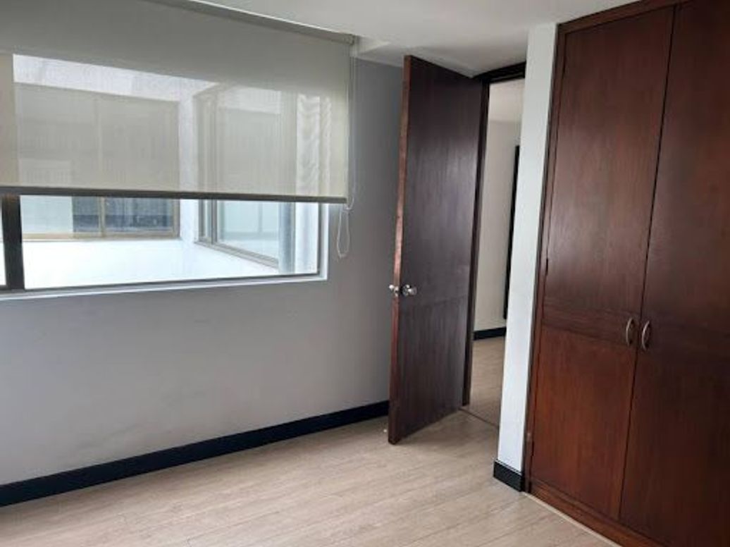 Apartamento de 3 alcobas en venta en Santa Paula, Bogotá, 125 m² · foto 8 de 20