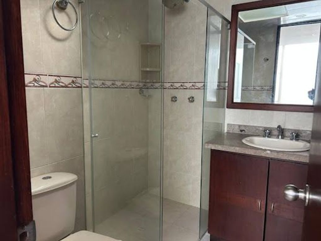 Apartamento de 3 alcobas en venta en Santa Paula, Bogotá, 125 m² · foto 19 de 20