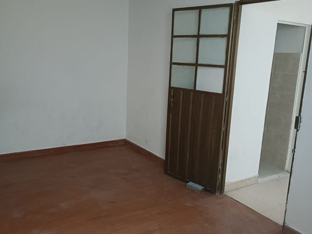 Casa de 3 alcobas en venta en El Mirador, Bogotá, 72 m² · foto 6 de 15