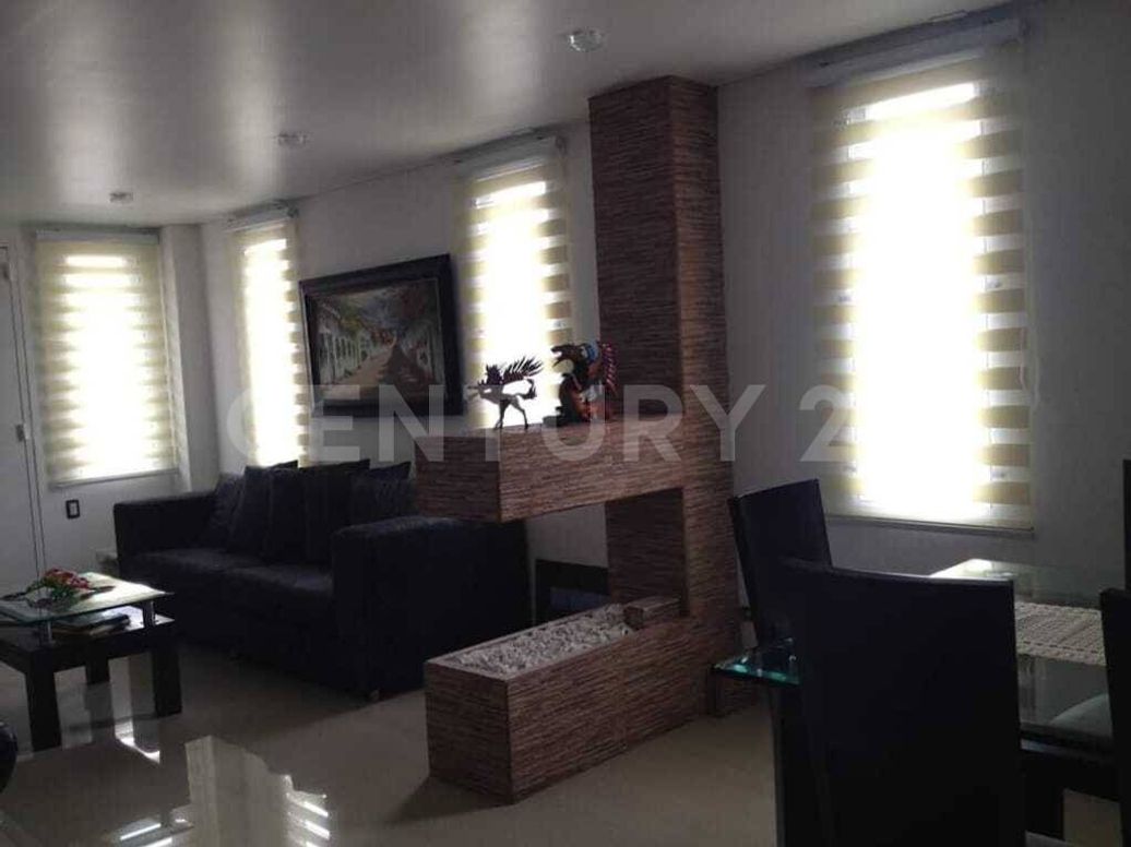 Casa de 6 alcobas en venta en Pablo Vi, Bogotá, 690 m² · foto 9 de 20