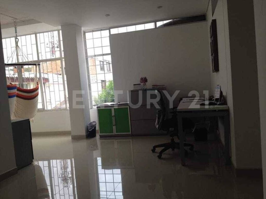 Casa de 6 alcobas en venta en Pablo Vi, Bogotá, 690 m² · foto 15 de 20