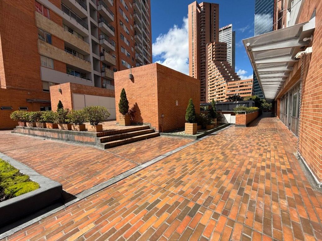 Apartamento de 2 alcobas en venta en Samper, Bogotá, 105 m² · foto 2 de 20