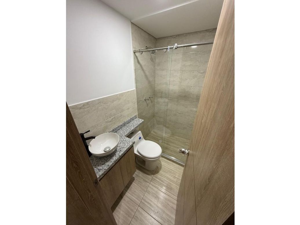 Apartamento de 2 alcobas en venta en Minuto De Dios, Bogotá, 58 m² · foto 9 de 10