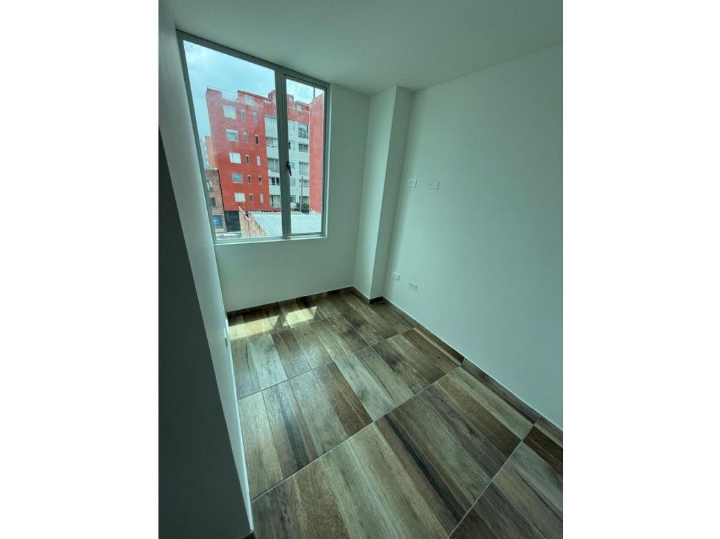 Apartamento de 2 alcobas en venta en Minuto De Dios, Bogotá, 58 m² · foto 8 de 10