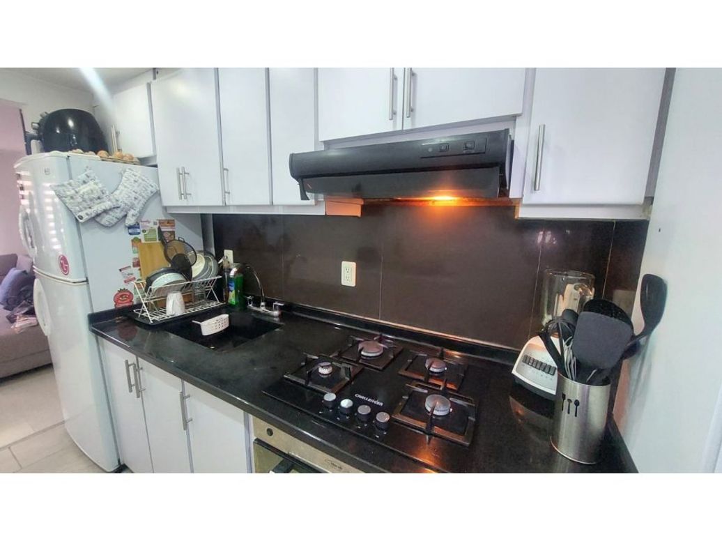 Apartamento de 3 alcobas en venta en Ciudadela Colsubsidio, Bogotá, 50 m² · foto 11 de 14