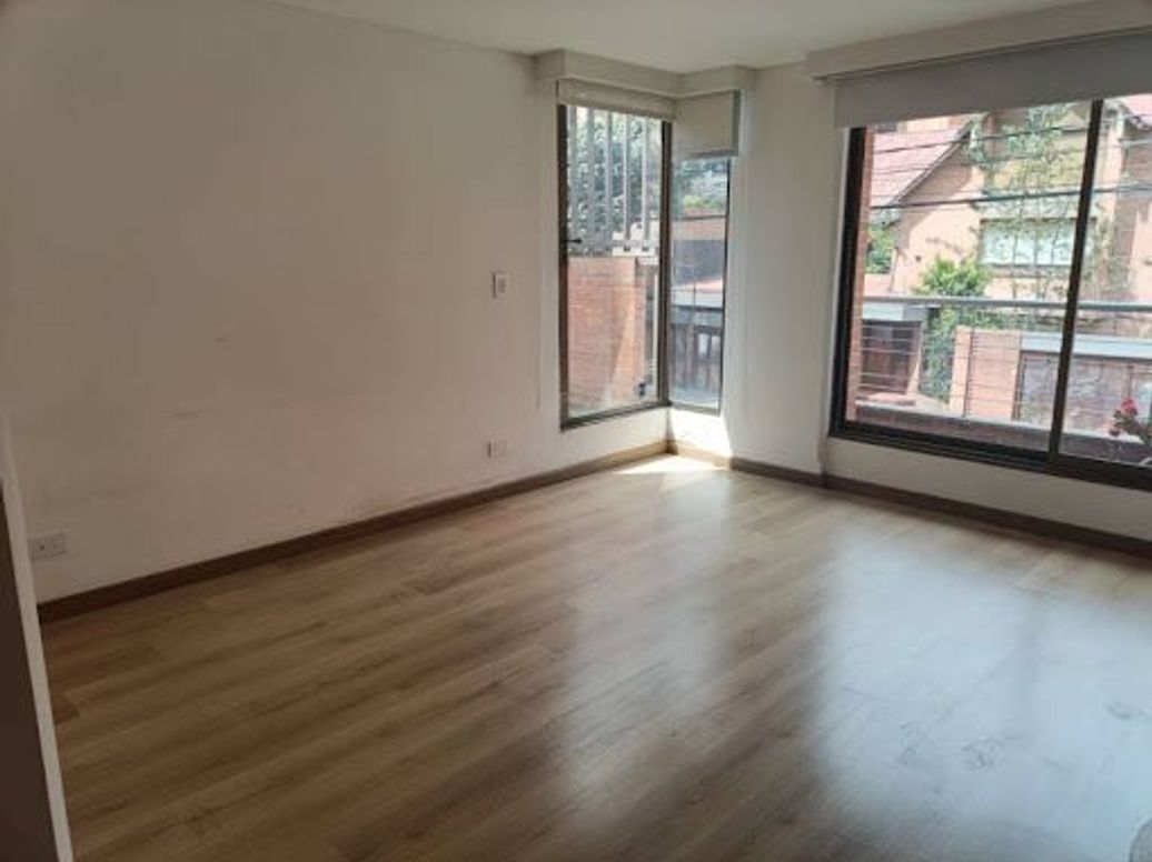 Apartamento de 3 alcobas en venta en Chicó Norte, Bogotá, 149 m² · foto 3 de 20