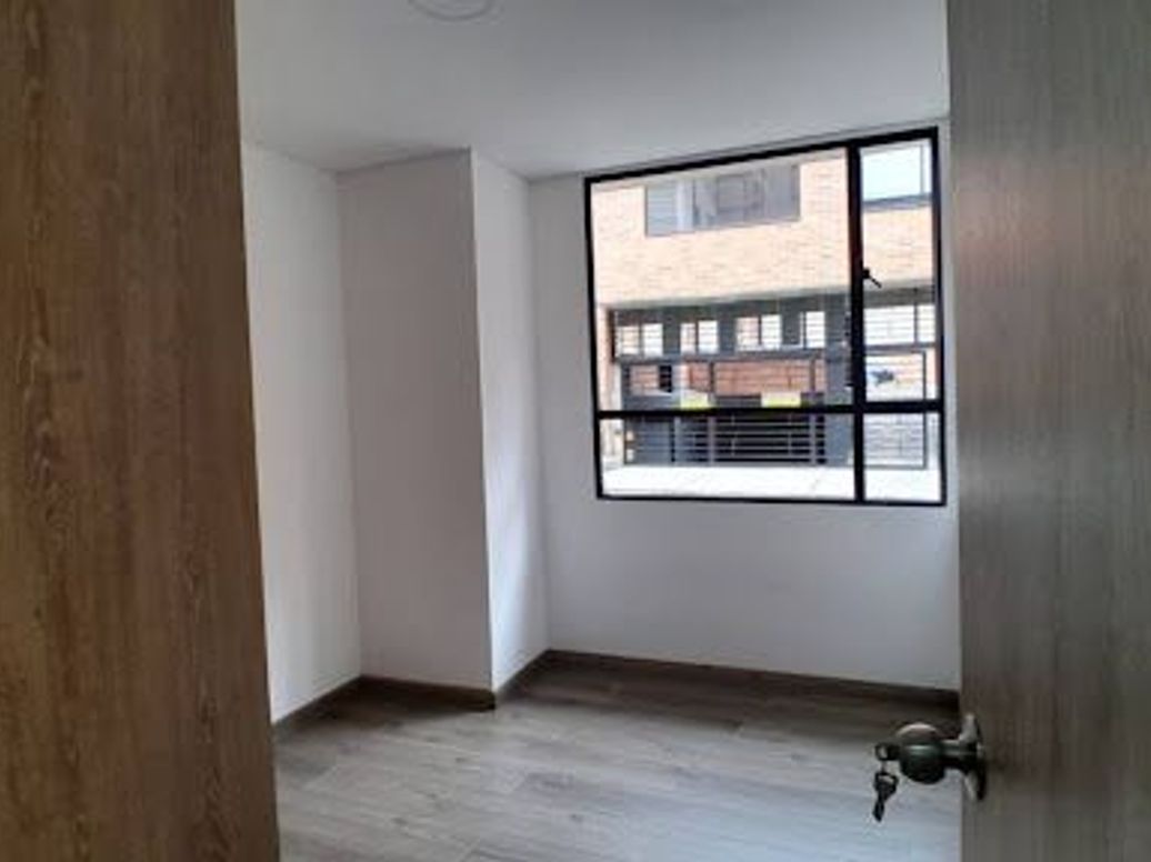 Apartamento de 2 alcobas en venta en Verbenal, Bogotá, 53 m² · foto 9 de 20