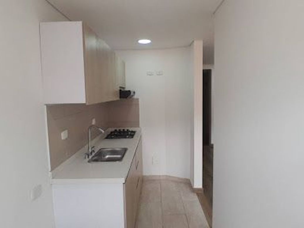 Apartamento de 2 alcobas en venta en Verbenal, Bogotá, 59 m² · foto 5 de 20