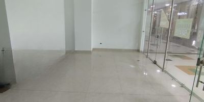 Local comercial en renta en el municipio de Marinilla, altamente competitivo por su ubicacion estrategica y comercial.