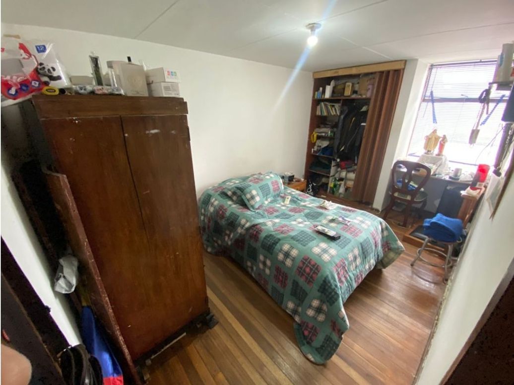 Casa de 5 alcobas en venta en Nicolas De Federman, Bogotá, 240 m² · foto 3 de 12