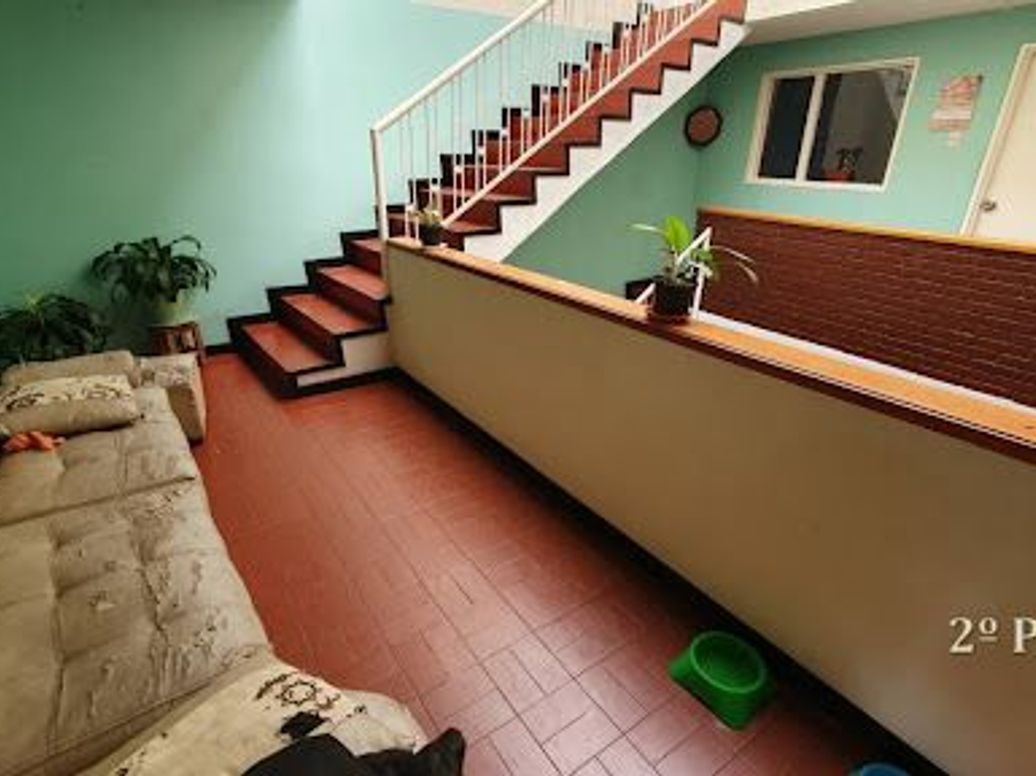Casa de 8 alcobas en venta en Granada Sur, Bogotá, 330 m² · foto 10 de 20