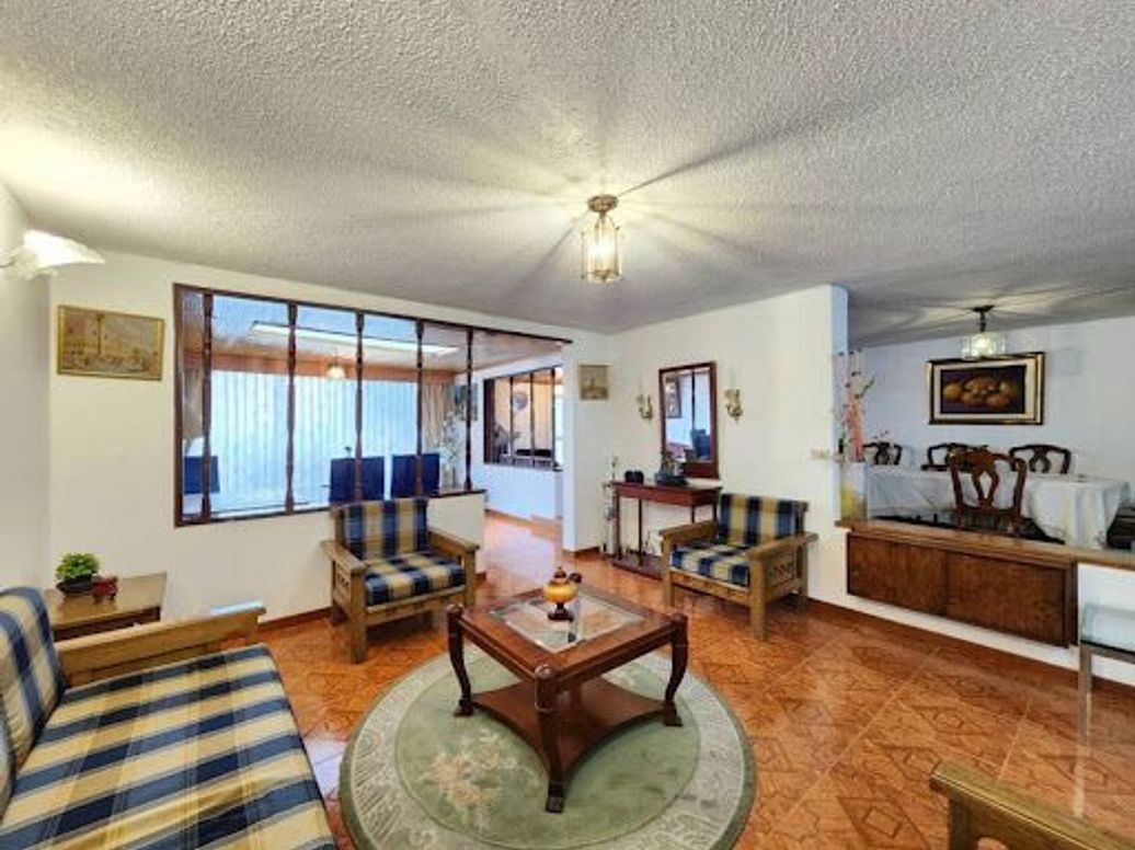 Casa de 4 alcobas en venta en Niza, Bogotá, 210 m² · foto 4 de 20