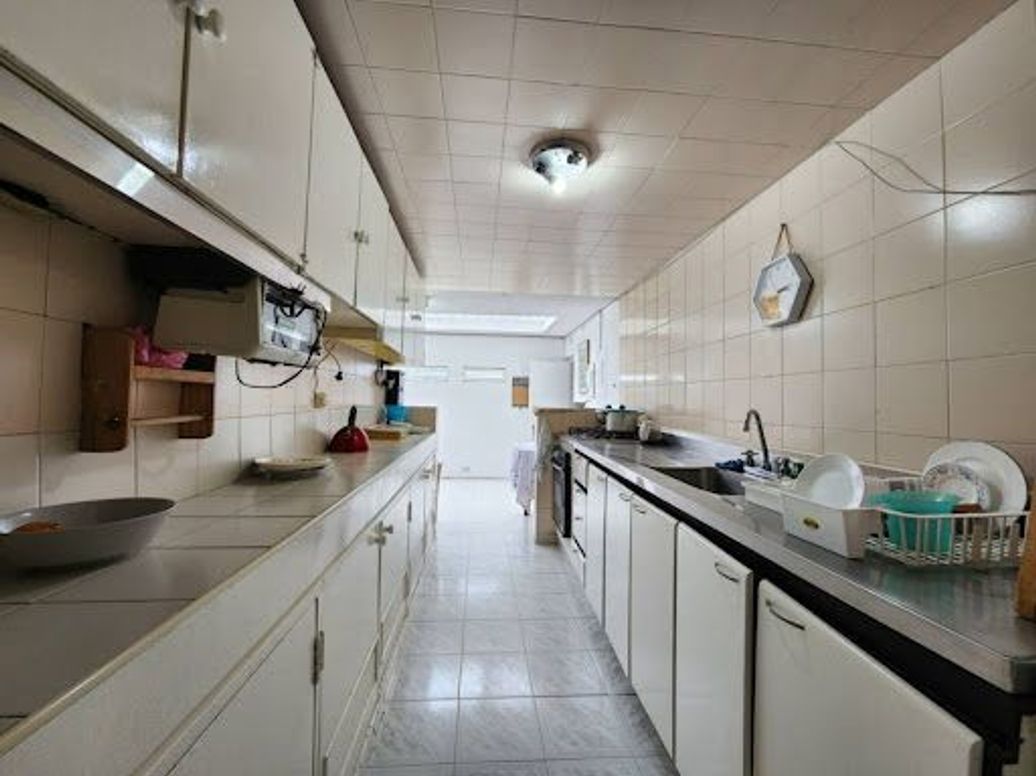 Casa de 4 alcobas en venta en Niza, Bogotá, 210 m² · foto 7 de 20