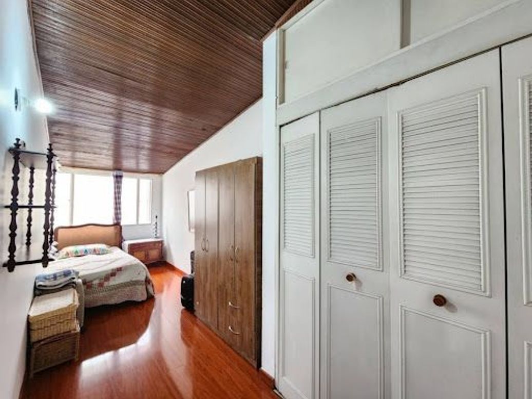 Casa de 4 alcobas en venta en Niza, Bogotá, 210 m² · foto 17 de 20