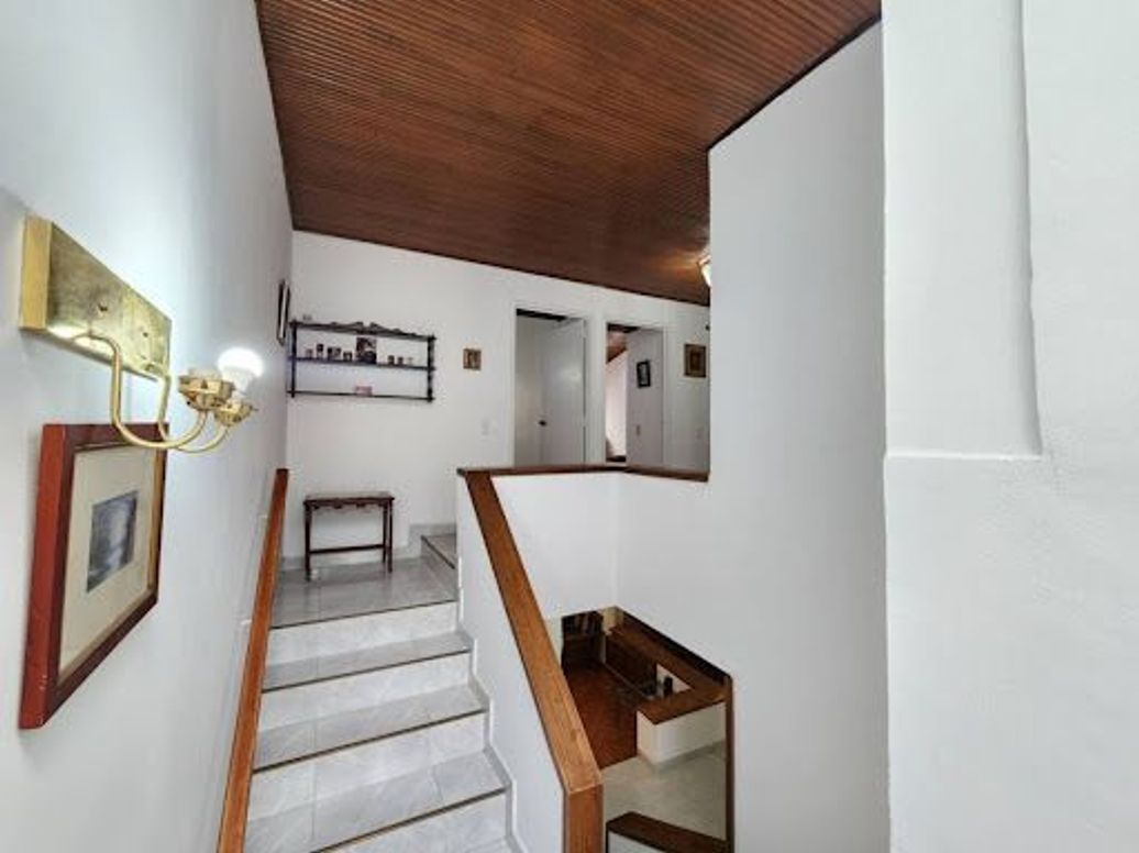 Casa de 4 alcobas en venta en Niza, Bogotá, 210 m² · foto 12 de 20