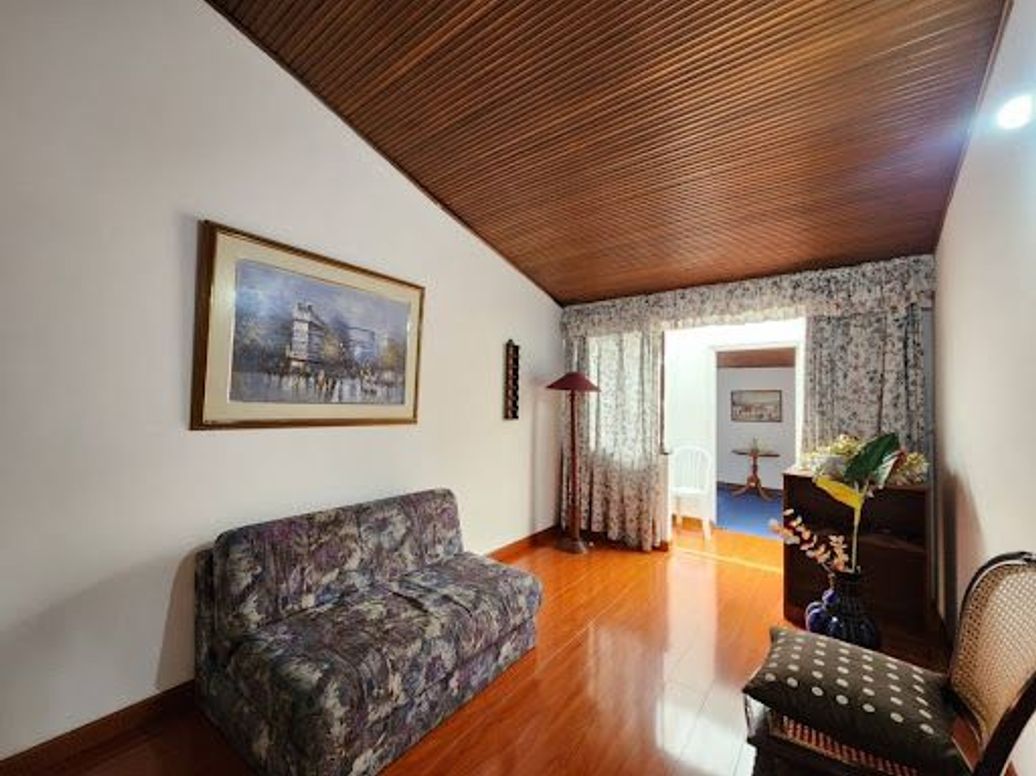 Casa de 4 alcobas en venta en Niza, Bogotá, 210 m² · foto 18 de 20