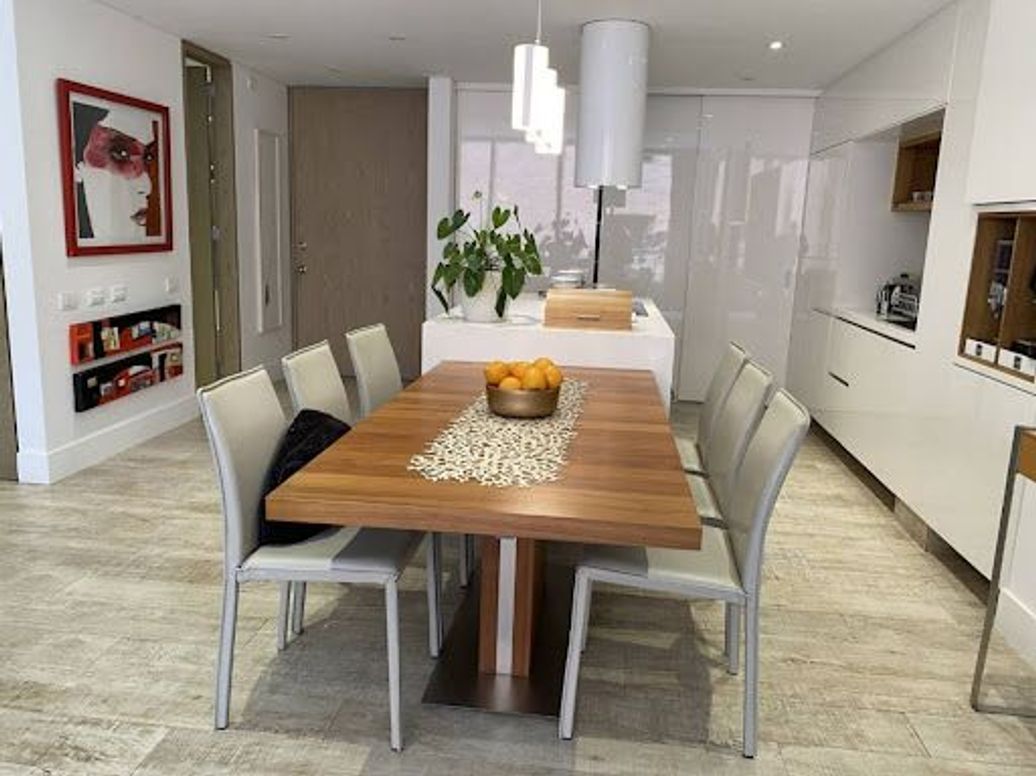 Apartamento de 2 alcobas en venta en Los Rosales, Bogotá, 146 m² · foto 6 de 15