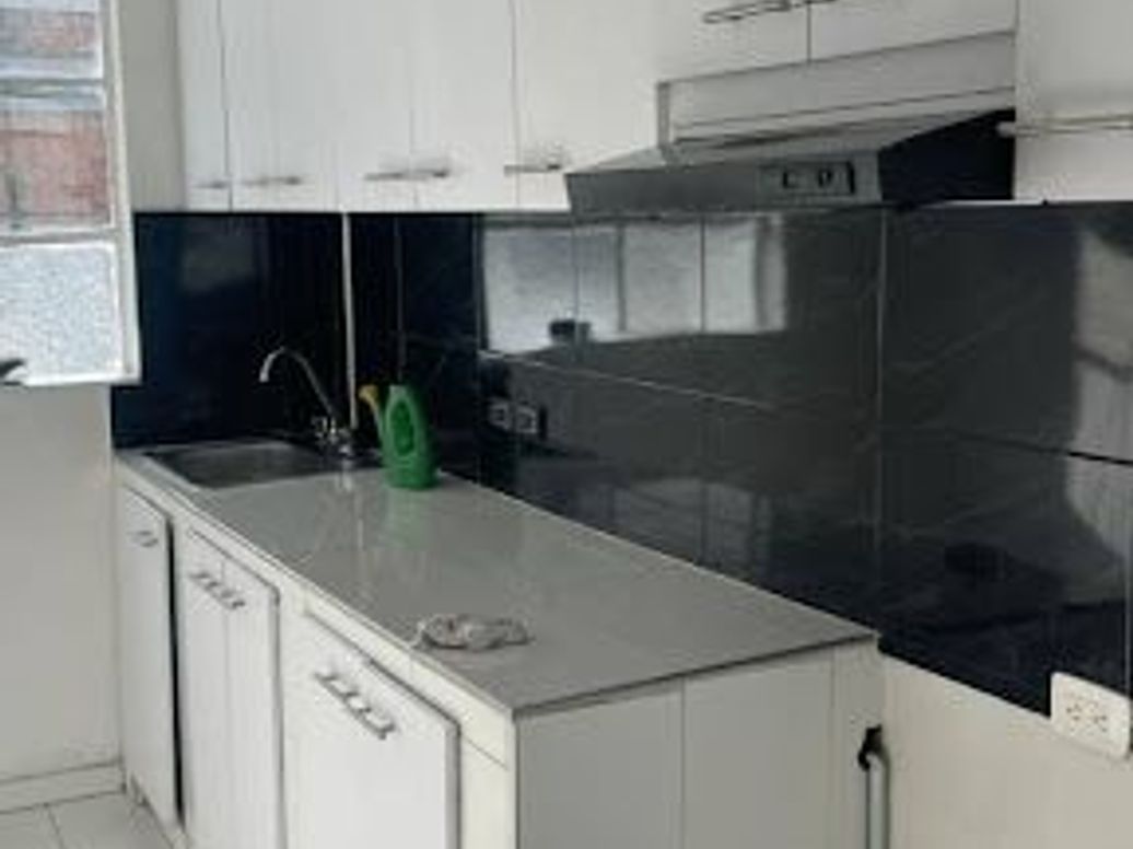 Casa de 6 alcobas en venta en Restrepo, Bogotá, 368 m² · foto 3 de 20