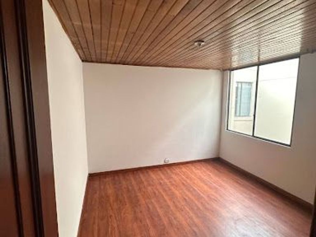 Apartamento de 3 alcobas en venta en Pontevedra, Bogotá, 103 m² · foto 9 de 20