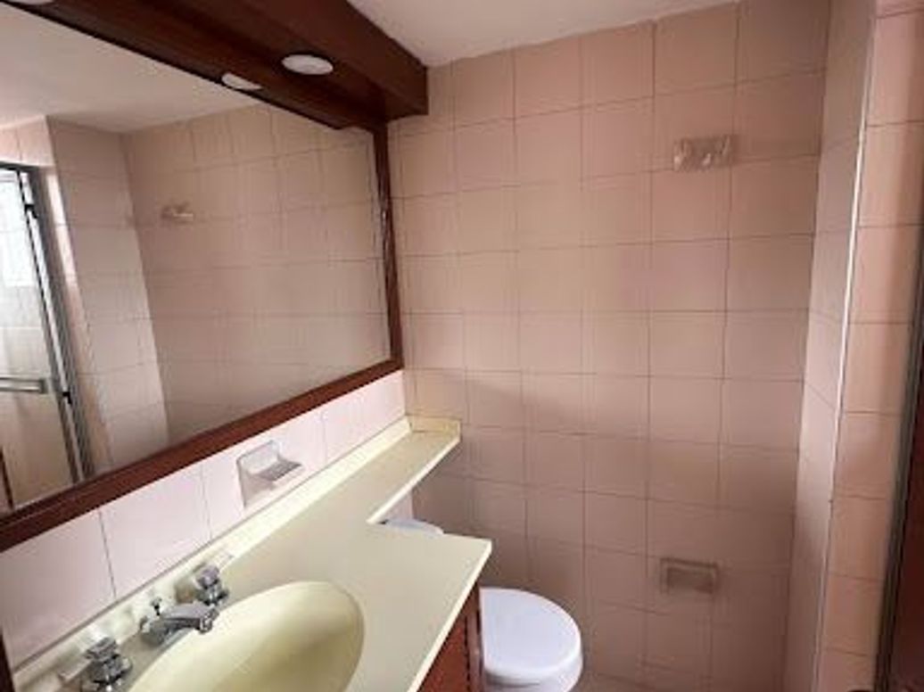 Apartamento de 3 alcobas en venta en Pontevedra, Bogotá, 103 m² · foto 13 de 20
