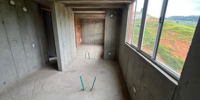 Venta Apartamento Aragua de Primavera, apartamento en obra gris, con un área de 50 m2 aproximadamente. diseñado para 3 habitaciones, la principal con baño, parqueadero privado, un baño social, zona de ropas, proyecto en desarrollo, unidad cerrada con portería 24 horas, 2 ascensores por torre, shut de basuras, cancha múltiple, cancha sintética, juegos infantiles, piscina climatizada, turco, sauna, gimnasio dotado, salón de juegos, salón social y parqueadero de visitantes, buen transporte público, supermercados cercanos. zonas comunes en construccion imagenes modelo.