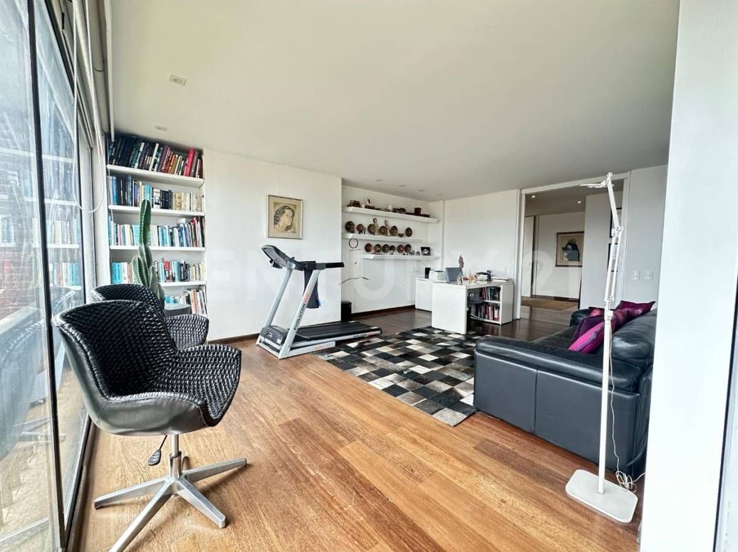 Apartamento de 2 alcobas en venta en Chicó Alto, Bogotá, 292 m² · foto 9 de 17