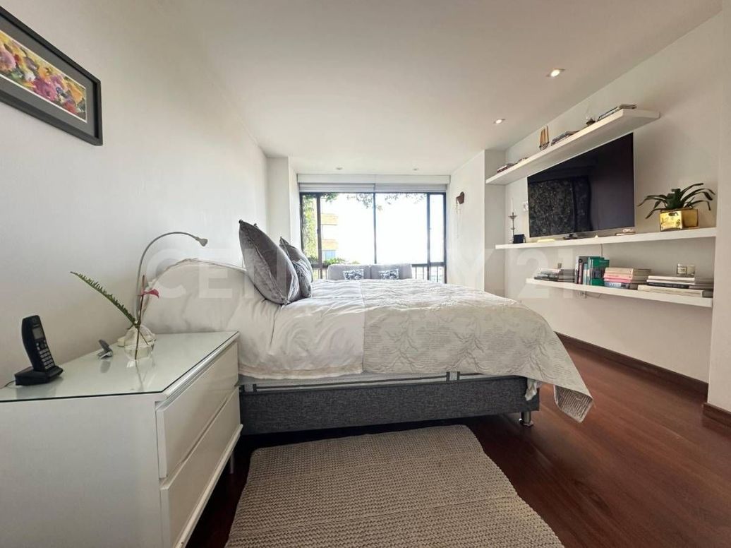 Apartamento de 2 alcobas en venta en Chicó Alto, Bogotá, 292 m² · foto 15 de 17