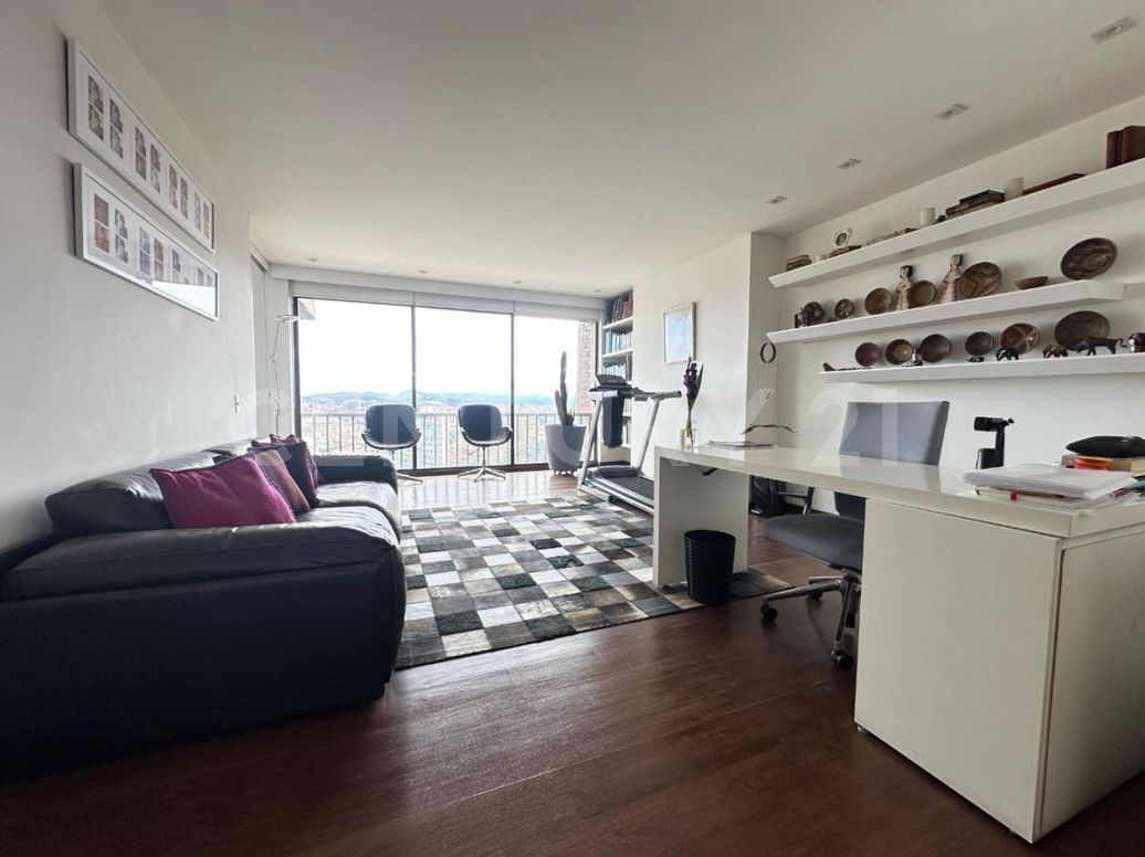 Apartamento de 2 alcobas en venta en Chicó Alto, Bogotá, 292 m² · foto 10 de 17