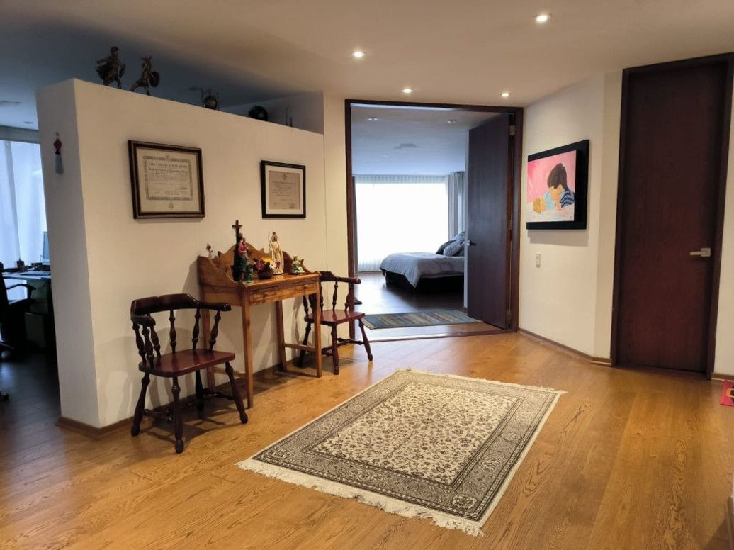 Apartamento de 5 alcobas en venta en Chico Norte Et. Iii, Bogotá, 659 m² · foto 2 de 20