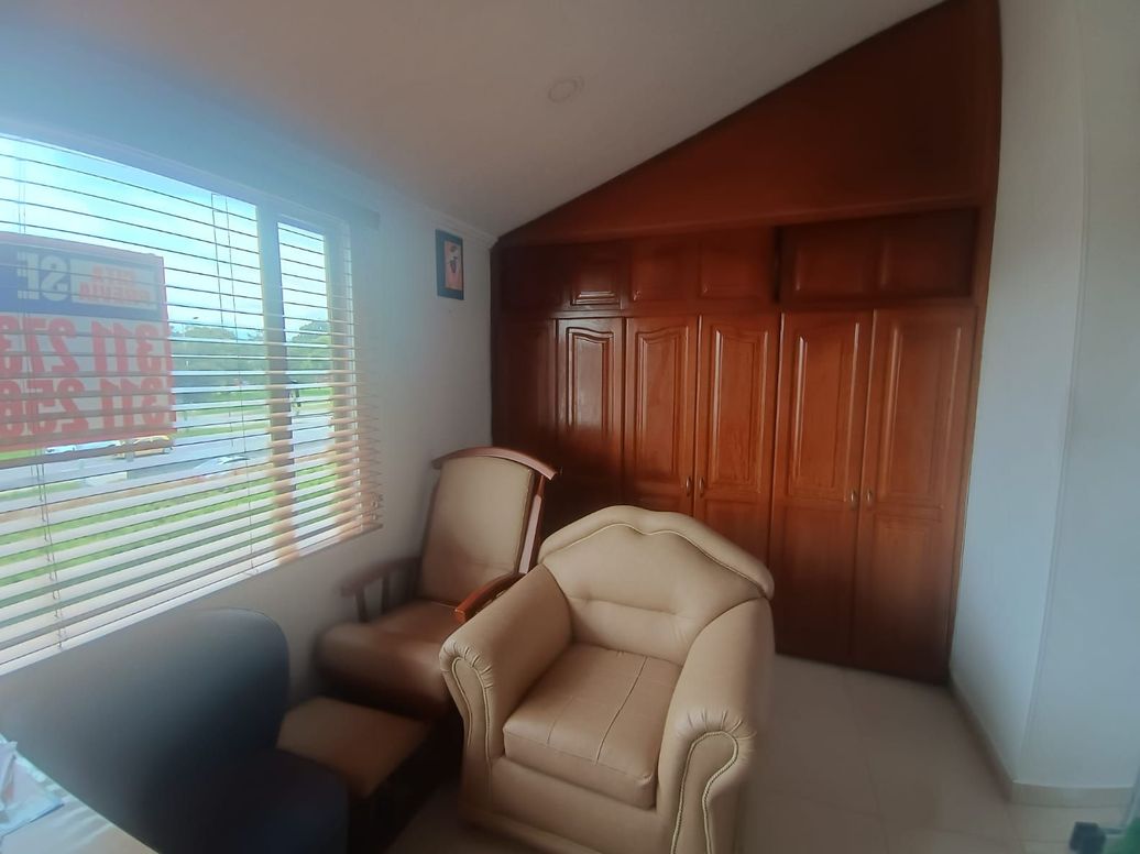 Casa de 3 alcobas en venta en Urb Villa Del Pinar Manzana 7, Bogotá, 116 m² · foto 7 de 19