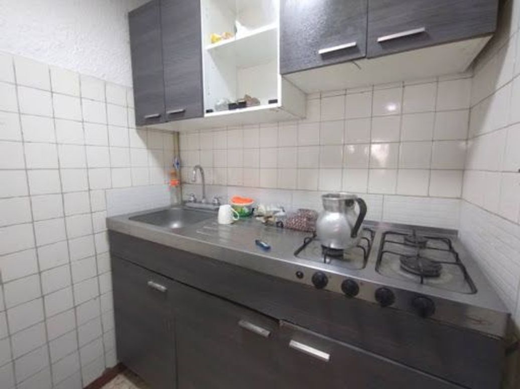 Casa de 12 alcobas en venta en Fontibón, Bogotá, 356 m² · foto 3 de 20