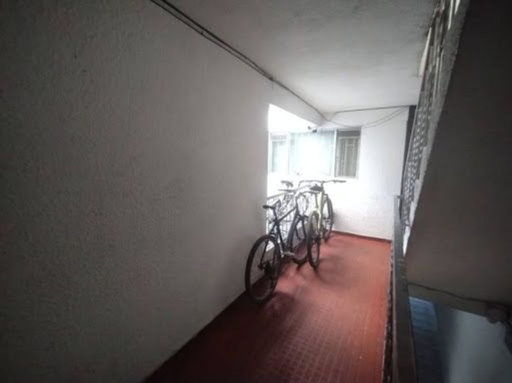 Casa de 12 alcobas en venta en Fontibón, Bogotá, 356 m² · foto 11 de 20