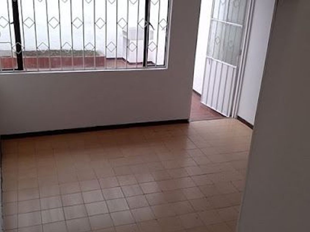 Casa de 3 alcobas en venta en Boyacá Real, Bogotá, 186 m² · foto 7 de 16