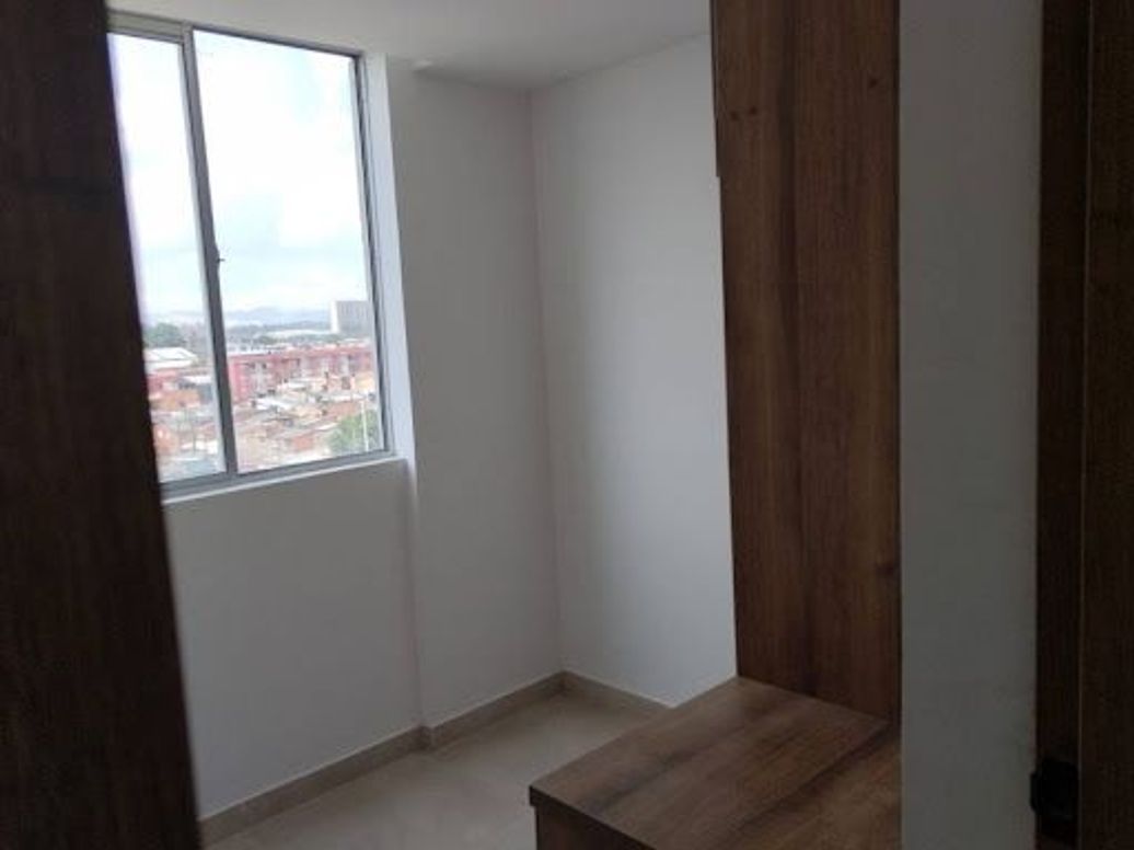 Apartamento de 2 alcobas en venta en Fontibón, Bogotá, 38 m² · foto 8 de 9
