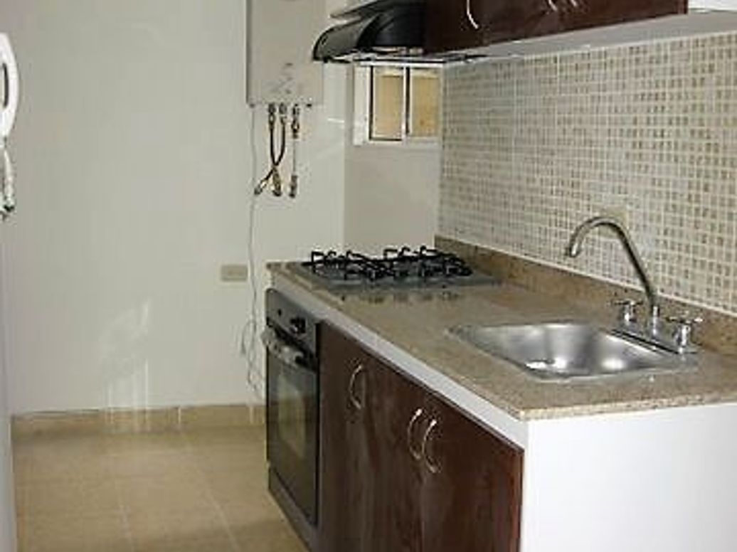 Apartamento de 3 alcobas en arriendo en Cjr El Redil De Galicia, Bogotá, 64 m² · foto 6 de 15