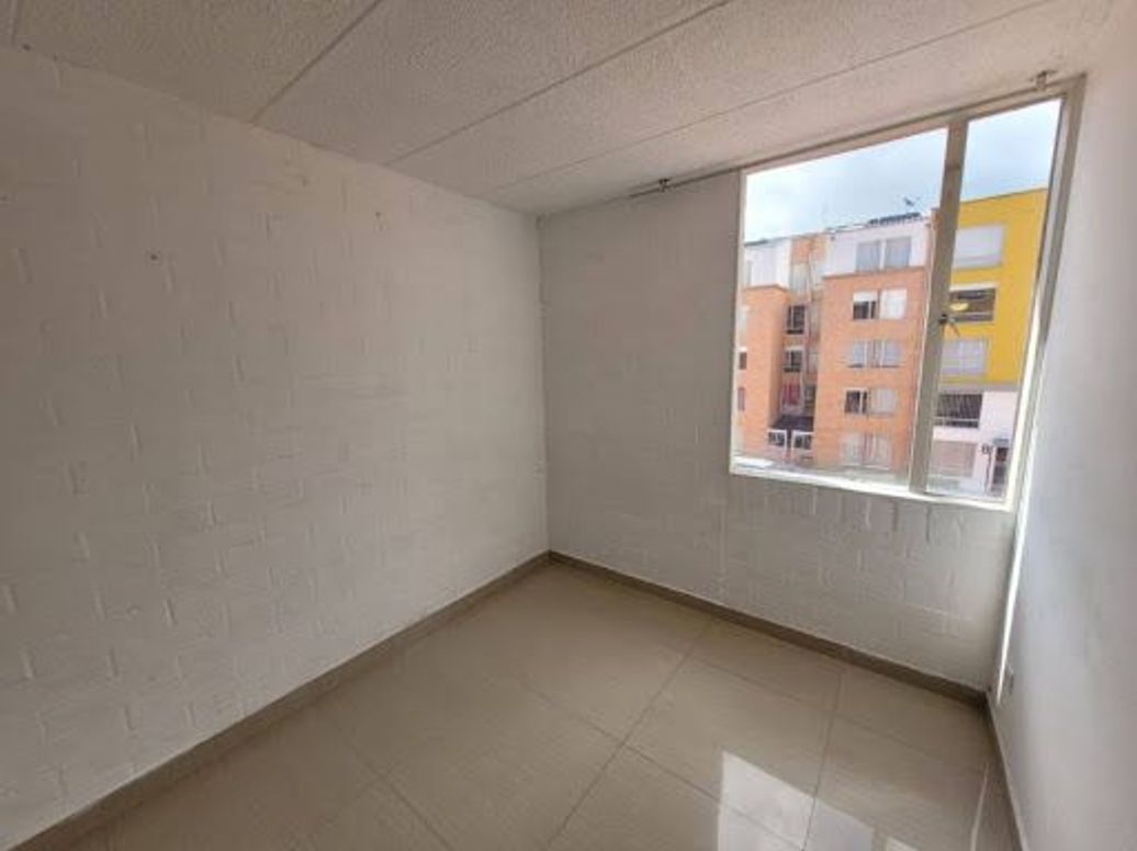 Apartamento de 2 alcobas en venta en Suba, Bogotá, 50 m² · foto 15 de 20
