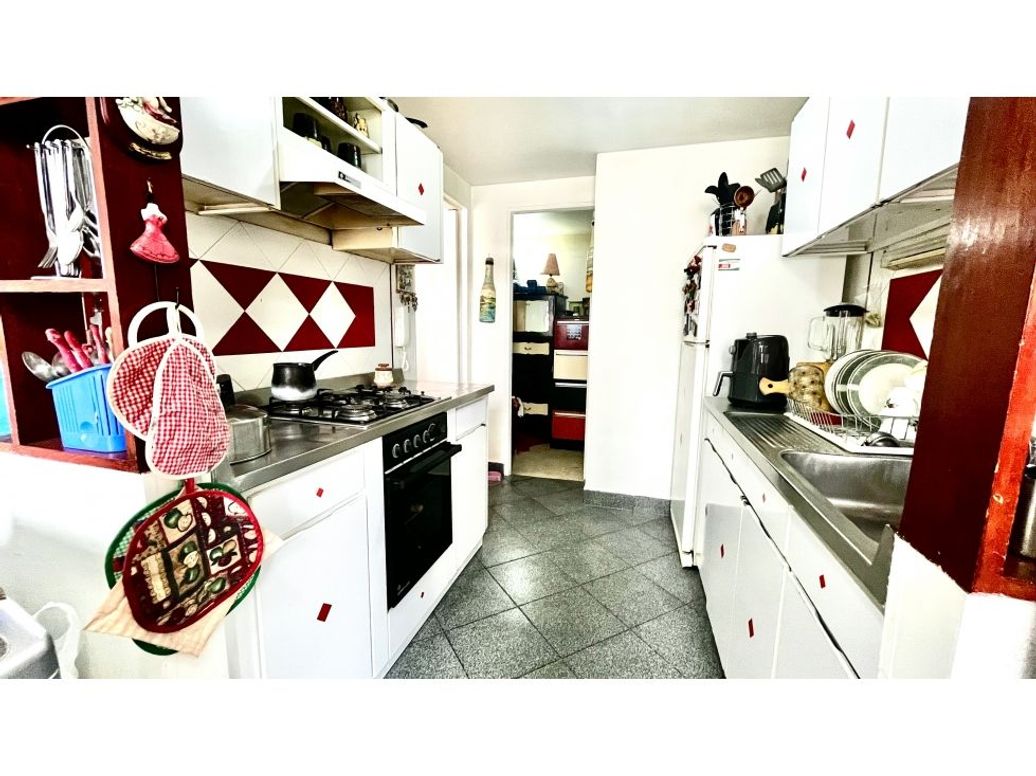 Apartamento de 3 alcobas en venta en Villa Magdala, Bogotá, 116 m² · foto 15 de 20
