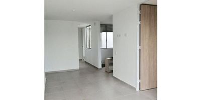 Se vende Hermoso apartamento de tres habitaciones, un baño, cada habitacion con closet, sala, comedor, cocina y zona de ropas. El conjunto cerrado cuenta con Piscina, cancha multiple, vigilancia, zona BBQ.

El Espacio ideal para tu familia!

Llamanos para mas informacion.
