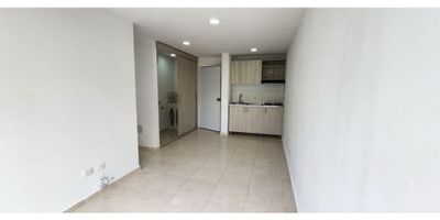 Disfruta de la comodidad y tranquilidad que este apartamento en Dosquebradas, Risaralda tiene para ofrecer. Con una ubicación privilegiada, en una zona residencial y de fácil acceso a través de vías pavimentadas y transporte público cercano, tendrás todo al alcance de tu mano.

Cuenta con un área privada de 48m2 está distribuida en 3 alcobas, perfectas para acomodar a toda tu familia y 1 baño que te ofrecen la privacidad y comodidad necesarias.

En su interior, encontrarás espacios bien iluminados y ventilados, con un suelo de cerámica o mármol que aporta un toque moderno y elegante a cada ambiente. Además, podrás disfrutar de una hermosa vista panorámica desde el balcón. Adicional cuenta con una zona social que es el atractivo especial de esta unidad ZONAS COMUNES: CANCHA MULTIPLE, PISCINA PARA ADULTOS Y NIÑOS, GIMNASIO AL AIRE LIBRE, CUARTO DE BASURAS, 2 CASAS PARA MUÑECAS, PISCINA PARA NIÑOS, JACUZZI, PARQUEADERO CARROS, SENDERO ECOLÓGICO.

Es la oportunidad de adquirir este apartamento en el sector de mayor crecimiento y valorización de Dosquebradas ¡Contáctanos y conoce más detalles sobre esta increíble propiedad!.