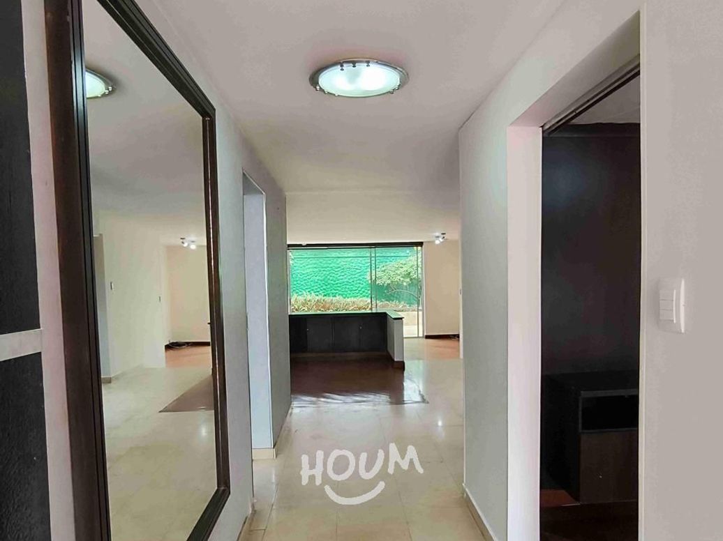 Casa de 4 alcobas en venta en Molinos Norte, Bogotá, 200 m² · foto 2 de 20