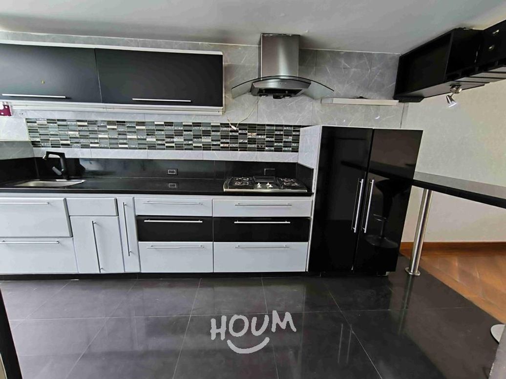 Casa de 4 alcobas en venta en Molinos Norte, Bogotá, 200 m² · foto 3 de 20